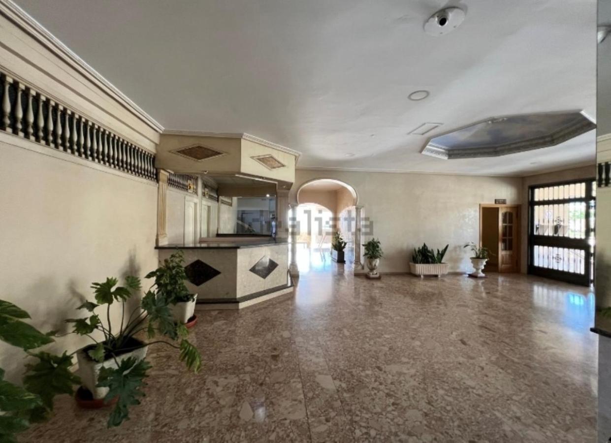 Precioso Estudio Frente Al Mar Con Piscina Benalmádena Exteriör bild