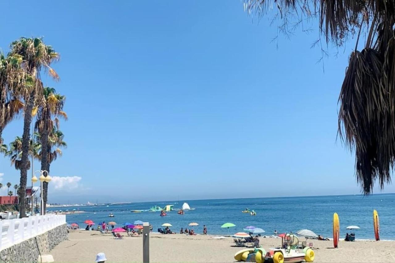 Precioso Estudio Frente Al Mar Con Piscina Benalmádena Exteriör bild